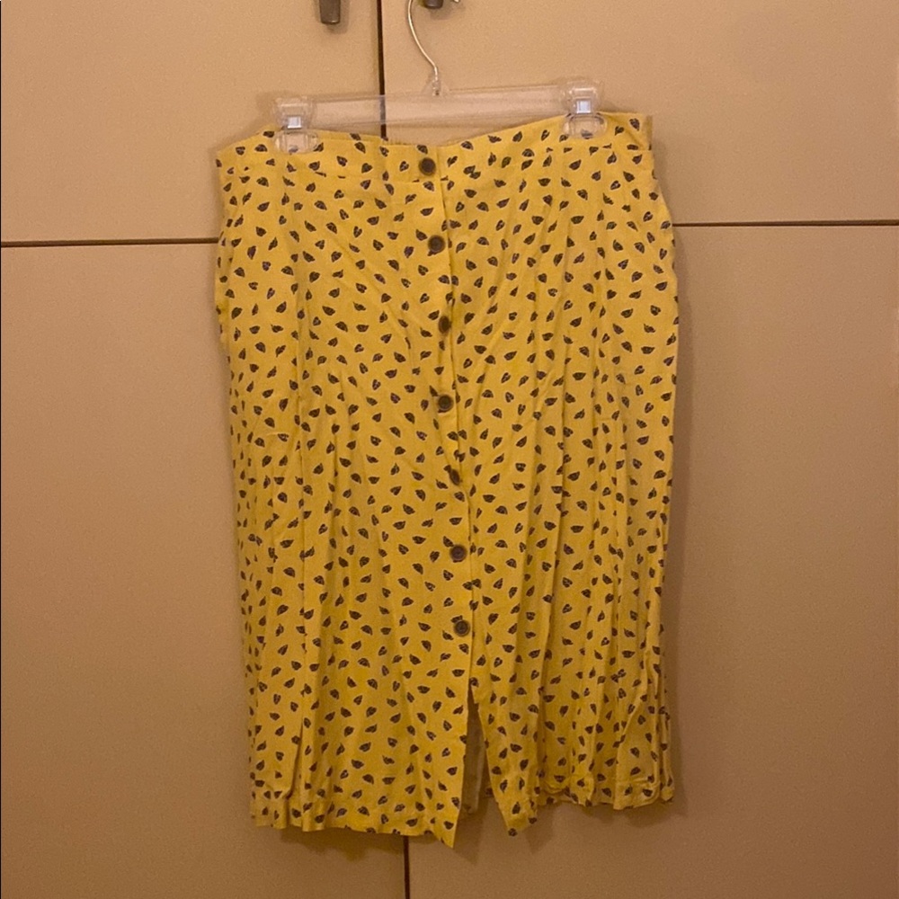 Yellow Patterned Skirt Size 14